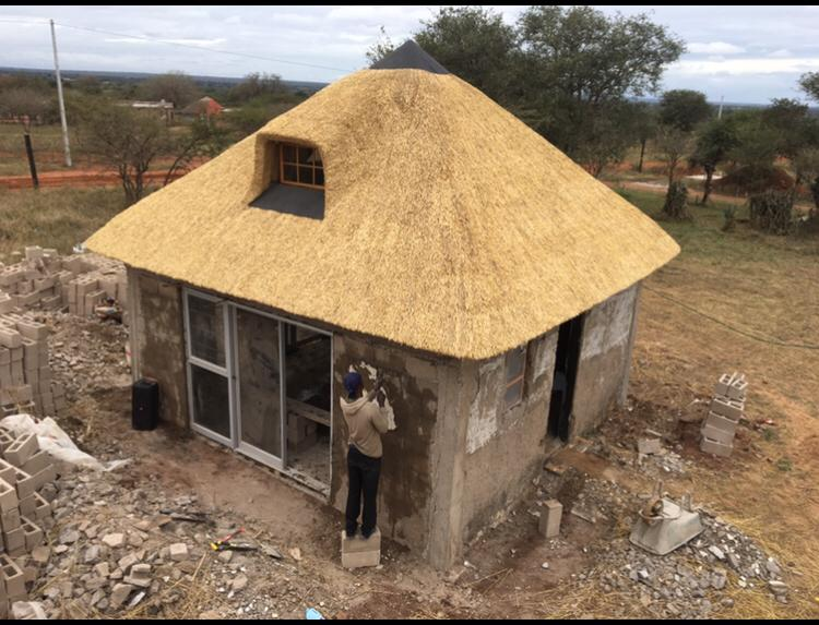 Thatch roof installation